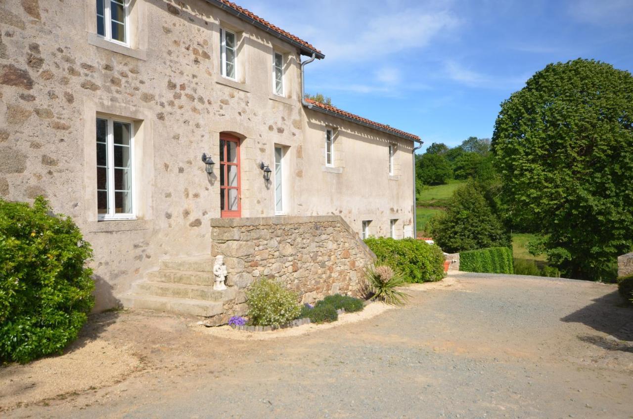 L'Escale Du Bocage Piscine Couverte Chauffee La Flocellière Exterior foto